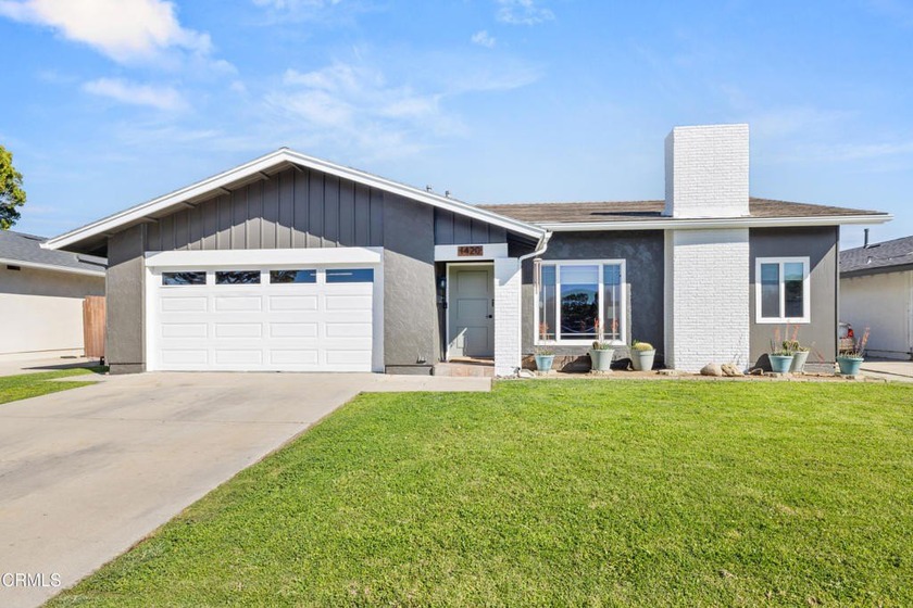 Beautiful Single Story North Oxnard spacious 4 Bedroom Home with - Beach Home for sale in Oxnard, California on Beachhouse.com