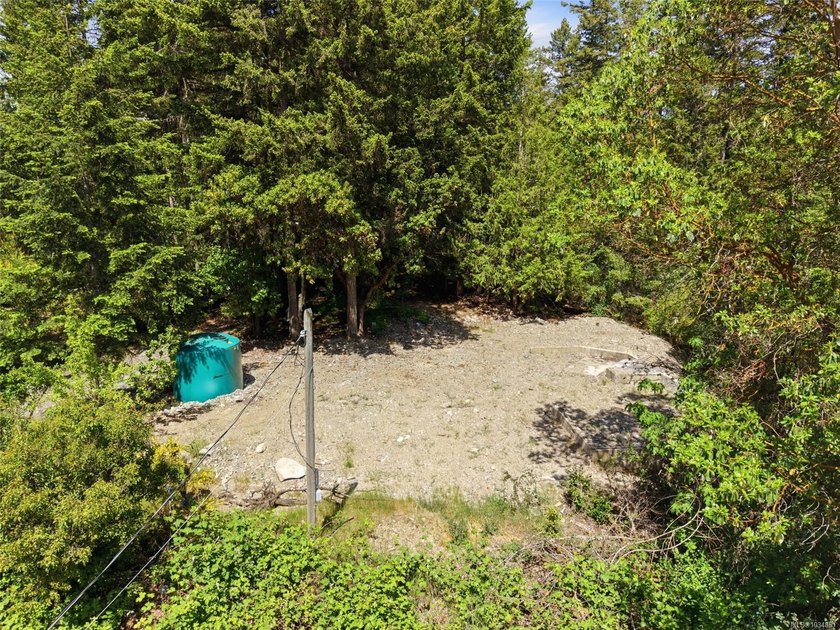 Bring your ideas!!! This private and sunny 0.89-acre lot offers - Beach Lot for sale in Nanaimo, British Columbia on Beachhouse.com
