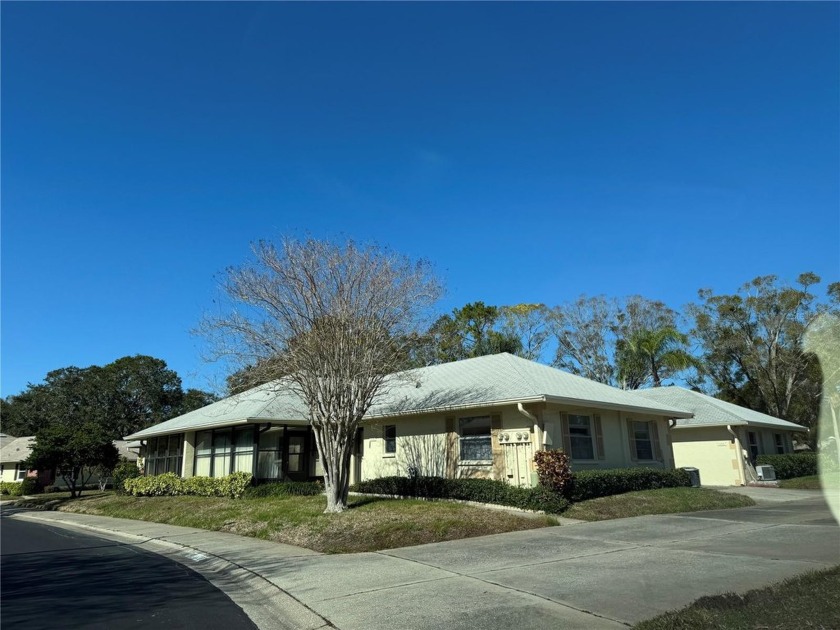 Beautiful Dunedin Condo 2bdrm, 2 bath, 1 car garage with 2 - Beach Condo for sale in Dunedin, Florida on Beachhouse.com