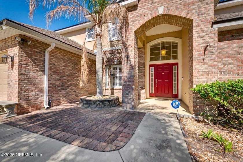 Entertain and relax in your dream home! This beauty is perfect - Beach Home for sale in Jacksonville, Florida on Beachhouse.com