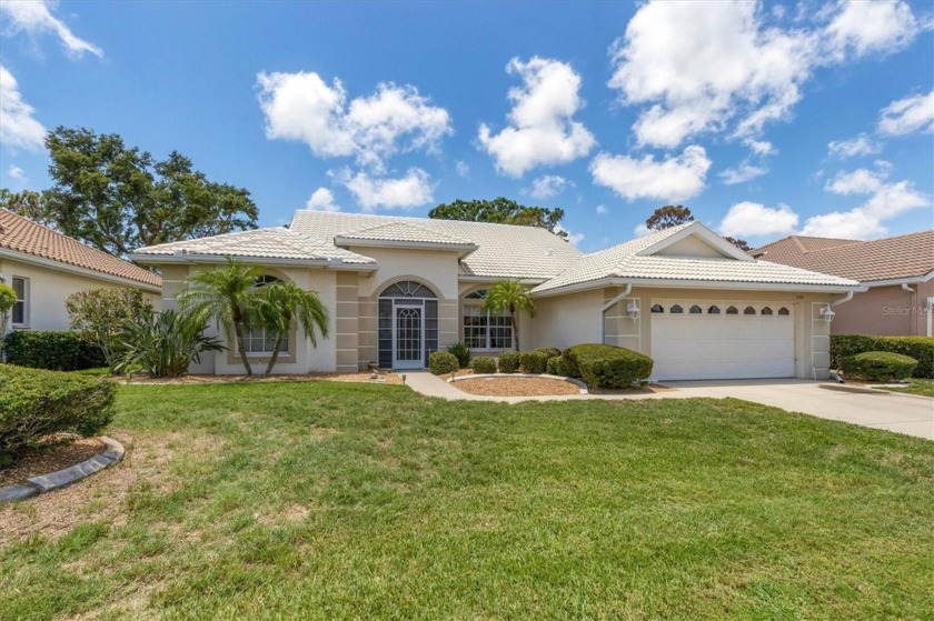 SPACIOUS OPEN VIEWS OF POOL, YARD, TREES, GOLF COURSE and LAKE - Beach Home for sale in Venice, Florida on Beachhouse.com