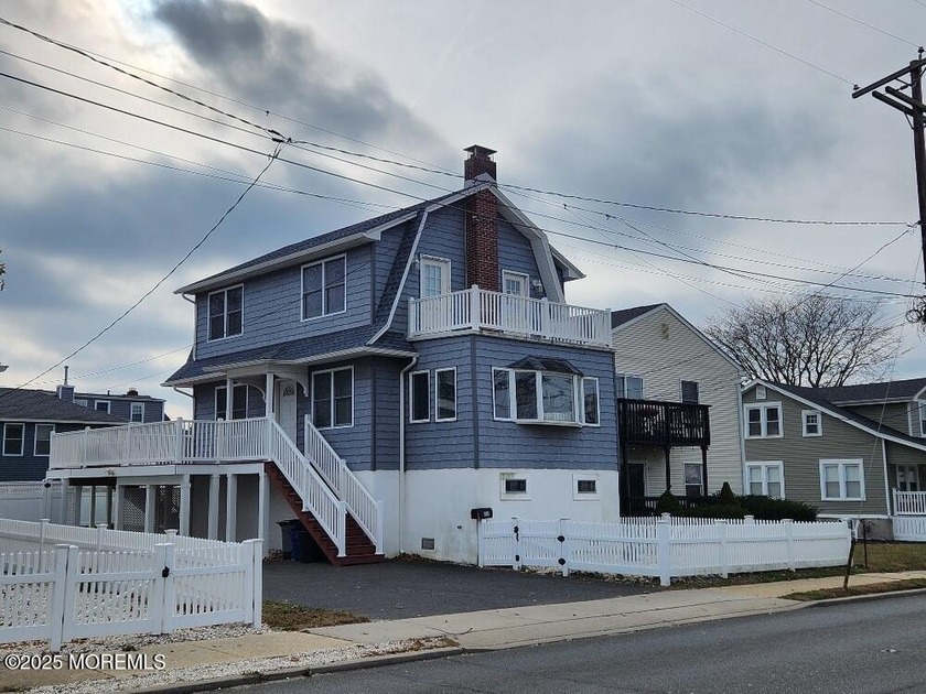 Welcome to this beautiful totally rebuilt 2018, 3-bed, 2.5 bath - Beach Home for sale in Belmar, New Jersey on Beachhouse.com