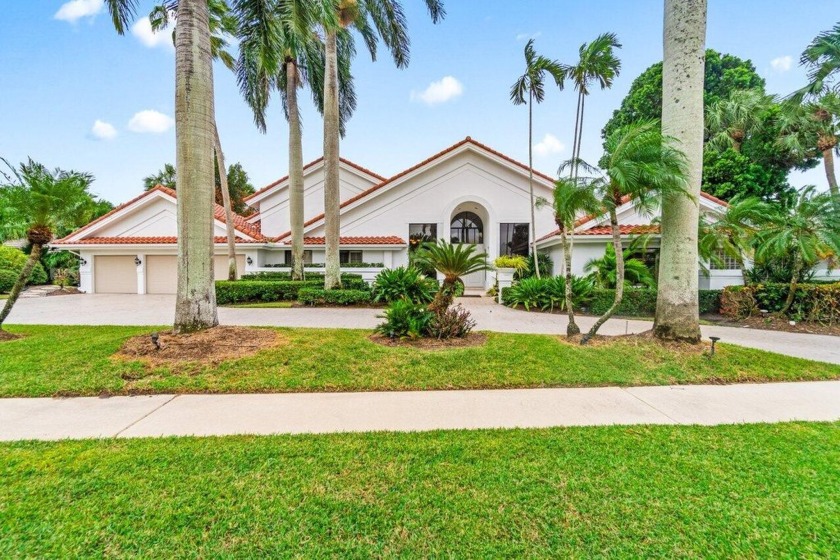 Sun-Filled Custom Home on Over Half an Acre of Lush - Beach Home for sale in Boca Raton, Florida on Beachhouse.com