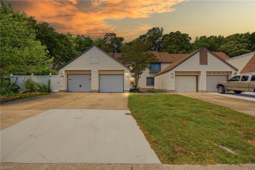 Located in the highly sought-after Ocean Lakes community, this - Beach Townhome/Townhouse for sale in Virginia Beach, Virginia on Beachhouse.com