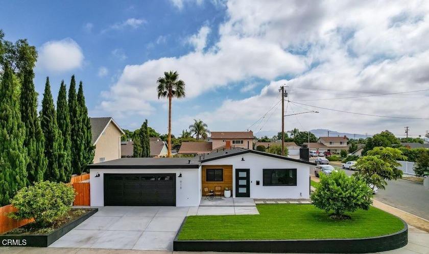 Look no further! Welcome to This Premier Single Story, Corner - Beach Home for sale in Ventura, California on Beachhouse.com