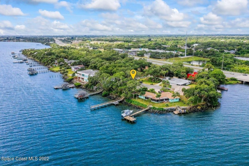 Bring your boat to this direct Indian River waterfront with - Beach Home for sale in Melbourne, Florida on Beachhouse.com