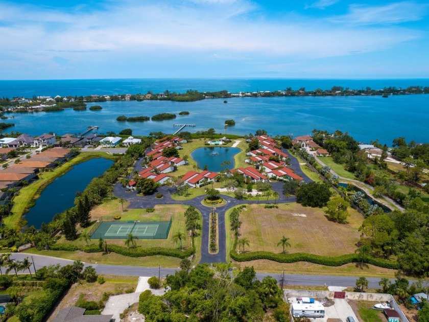 Secluded waterfront community on Little Sarasota Bay with access - Beach Condo for sale in Osprey, Florida on Beachhouse.com