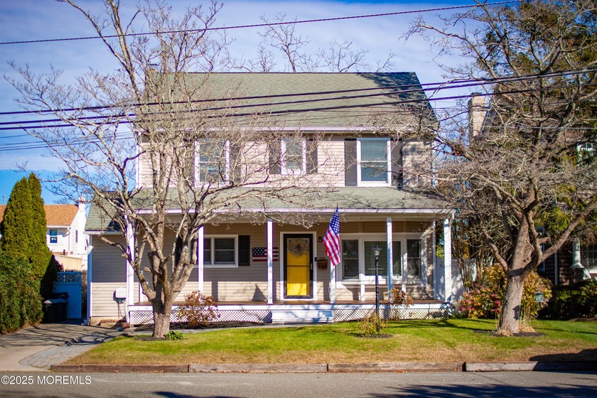 Welcome to the Marina District in sought after Brielle! Set - Beach Home for sale in Brielle, New Jersey on Beachhouse.com