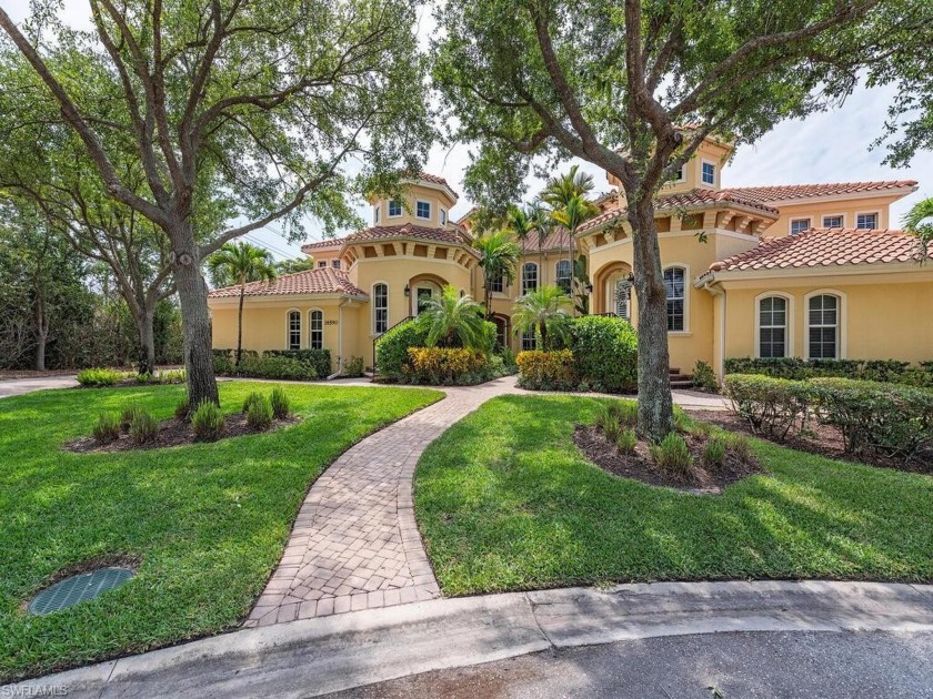 Welcome to your carefree Florida life in this stunning first - Beach Home for sale in Fort Myers, Florida on Beachhouse.com