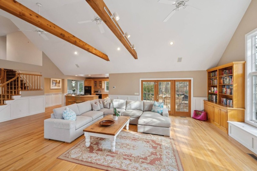 Discover 31 Tredwell Lane, Sag Harbor - a wonderful 4-bedroom - Beach Home for sale in Sag Harbor, New York on Beachhouse.com