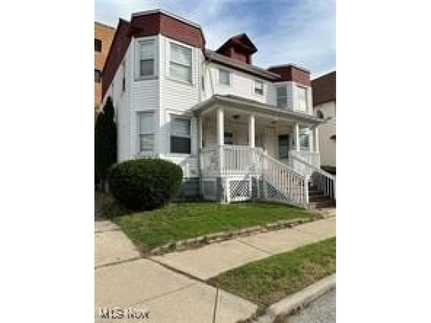 1415-1417 Olivewood Avenue - Beach Home for sale in Lakewood, Ohio on Beachhouse.com