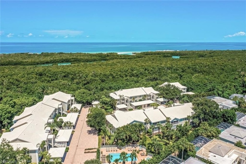 Step into this meticulously maintained 3-bedroom, 2-bathroom - Beach Home for sale in Naples, Florida on Beachhouse.com