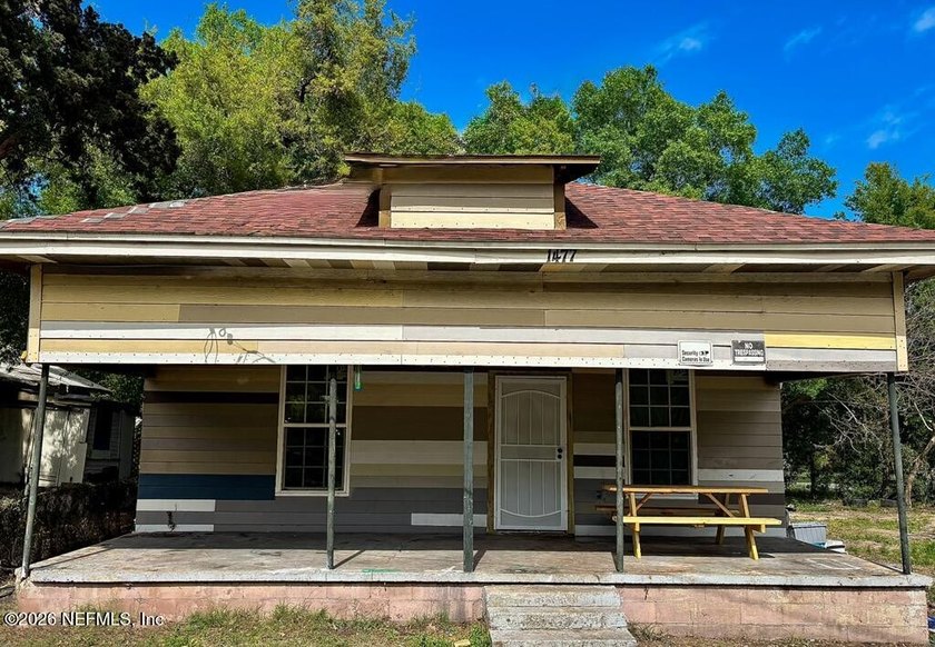 Opportunity awaits with this 3-bedroom, 1-bath home offering - Beach Home for sale in Jacksonville, Florida on Beachhouse.com