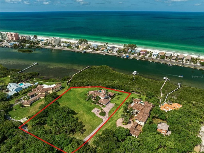 Rare! Estate property with two expansive acres on the - Beach Home for sale in Largo, Florida on Beachhouse.com