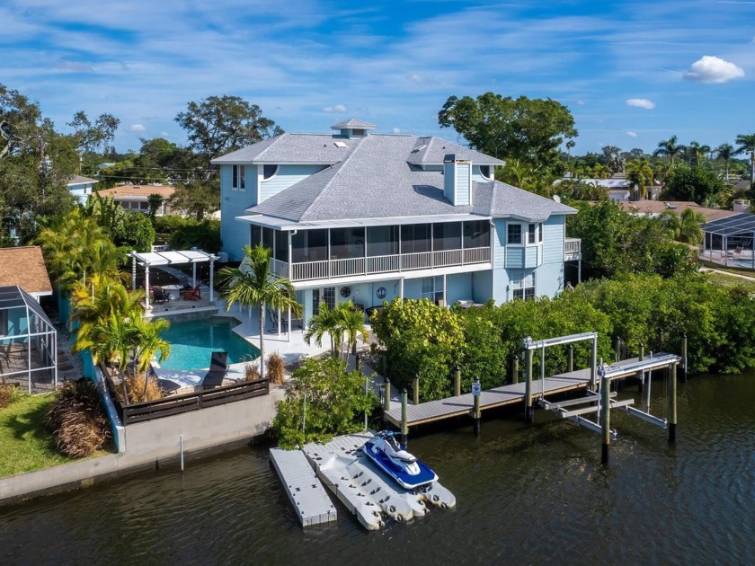 You'll love to entertain guests and marvel at the tranquility of - Beach Home for sale in Sarasota, Florida on Beachhouse.com