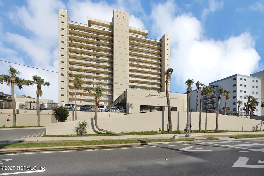 ****LOOK *** BEST VALUE DIRECT OCEANFRONT Paradise in Ormond - Beach Condo for sale in Ormond Beach, Florida on Beachhouse.com