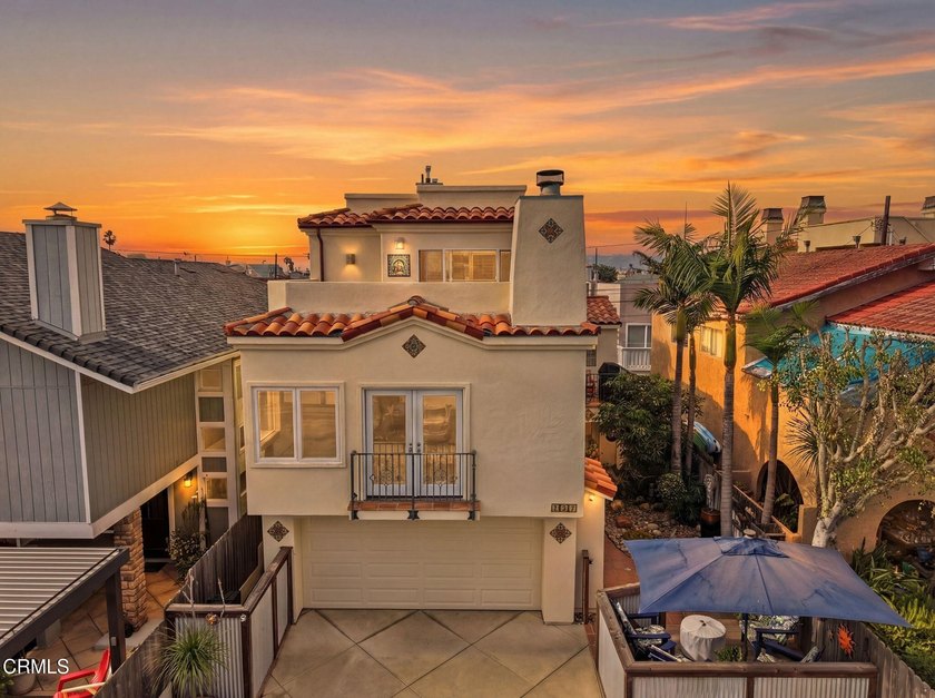 Just eight houses from the sand, this meticulously maintained - Beach Home for sale in Oxnard, California on Beachhouse.com