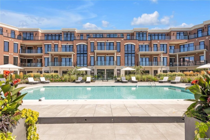 The Residences at Glen Harbor. NOW 90% SOLD. This new boutique - Beach Condo for sale in Oyster Bay, New York on Beachhouse.com