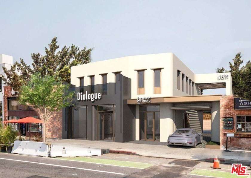 2803 Main Street presents a rare opportunity to acquire a prime - Beach Lot for sale in Santa Monica, California on Beachhouse.com
