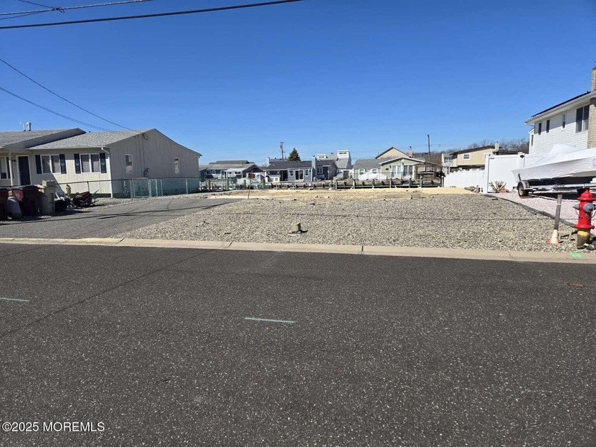 A great opportunity to build your dream home on the water in - Beach Lot for sale in Bayville, New Jersey on Beachhouse.com
