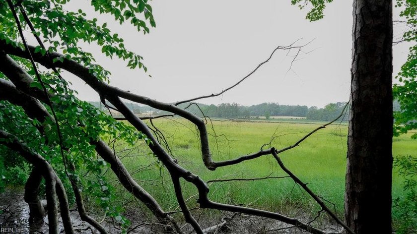 Your chance to build your dream house with potential access to - Beach Acreage for sale in Newport News, Virginia on Beachhouse.com