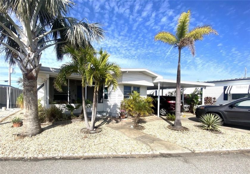 This unique 3-bedroom home in the highly sought-after marina - Beach Home for sale in Bradenton, Florida on Beachhouse.com