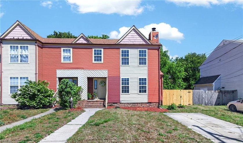 This 3-bedroom duplex is not just a comfortable starter home - - Beach Townhome/Townhouse for sale in Newport News, Virginia on Beachhouse.com