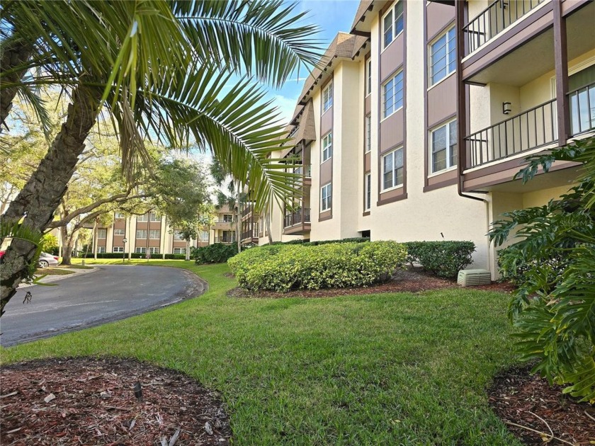 Fabulous Florida Condo in the heart of Countryside! The - Beach Condo for sale in Clearwater, Florida on Beachhouse.com