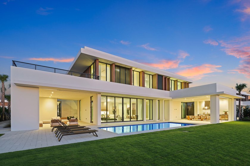 BRAND NEW, JUST COMPLETED-$400K Golf Membership Included!! This - Beach Home for sale in Palm Beach Gardens, Florida on Beachhouse.com