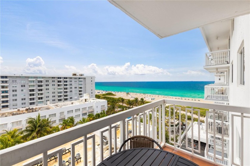 Amazing wide open ocean views from this high floor, updated - Beach Condo for sale in Miami Beach, Florida on Beachhouse.com