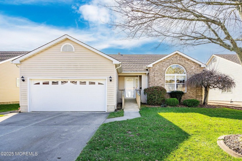 Welcome to Silver Ridge Park North, an inviting adult community - Beach Home for sale in Toms River, New Jersey on Beachhouse.com