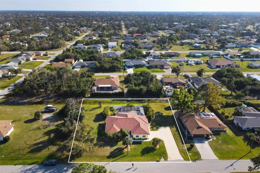 A Spacious Entertainer in a Quiet and Convenient Location in - Beach Home for sale in Englewood, Florida on Beachhouse.com