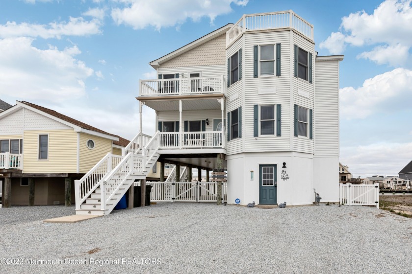 Situated on one of the most prestigious streets w/ the most - Beach Home for sale in Tuckerton, New Jersey on Beachhouse.com
