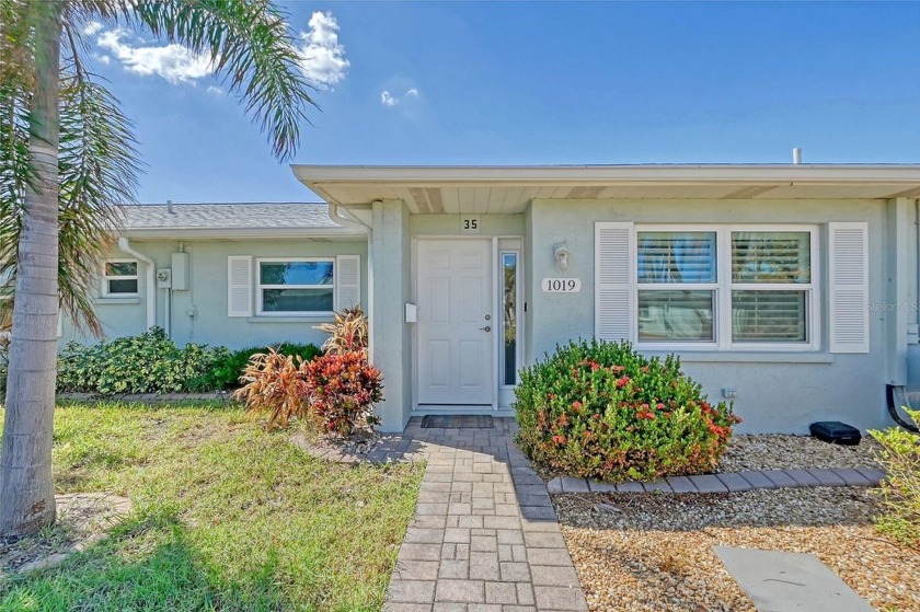 Location! Location! Location! Discover your dream retreat on the - Beach Home for sale in Venice, Florida on Beachhouse.com