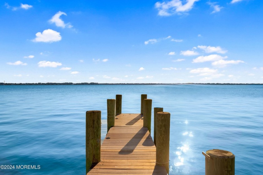 Gorgeous bayfront home with a unique layout! This stunning - Beach Home for sale in Brick, New Jersey on Beachhouse.com