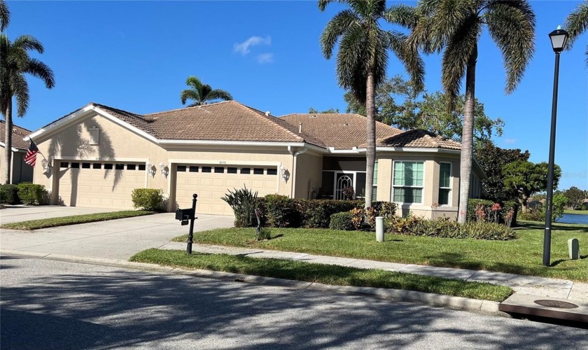 Amazing Sarasota location! Lakeridge Falls is a *hidden gem* - Beach Home for sale in Sarasota, Florida on Beachhouse.com