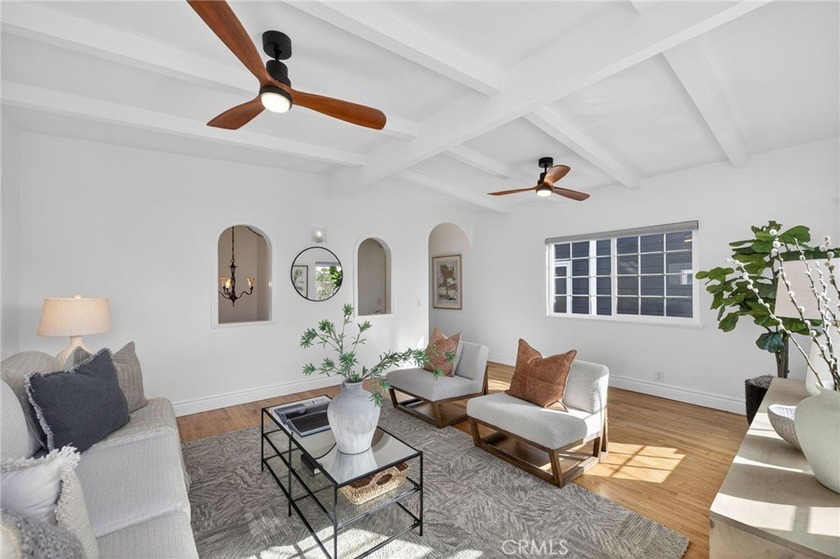 BEAUTIFULLY REMODELED HOME offering the ideal blend of modern - Beach Home for sale in Redondo Beach, California on Beachhouse.com