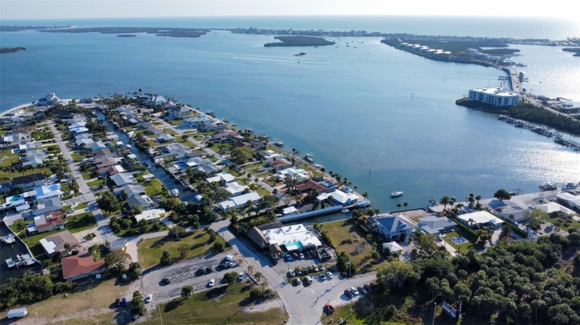Welcome to your slice of paradise in Englewood, Florida! Nestled - Beach Lot for sale in Englewood, Florida on Beachhouse.com