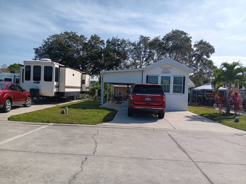 This 1 bedroom 1 bath home is located in The Waves RV Resort, a - Beach Home for sale in Naples, Florida on Beachhouse.com