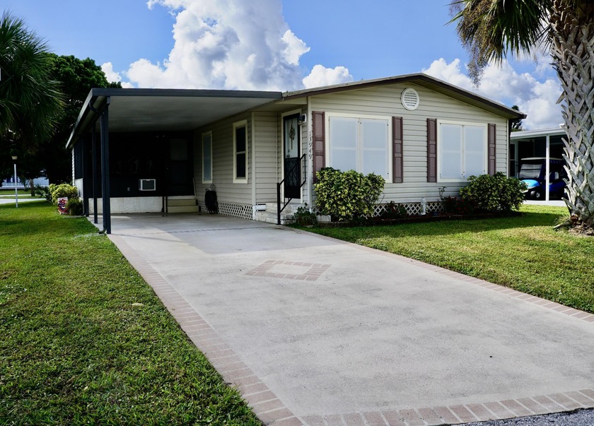 Clean, Furnished, and ready for a new owner. Just bring your - Beach Home for sale in Fort Pierce, Florida on Beachhouse.com