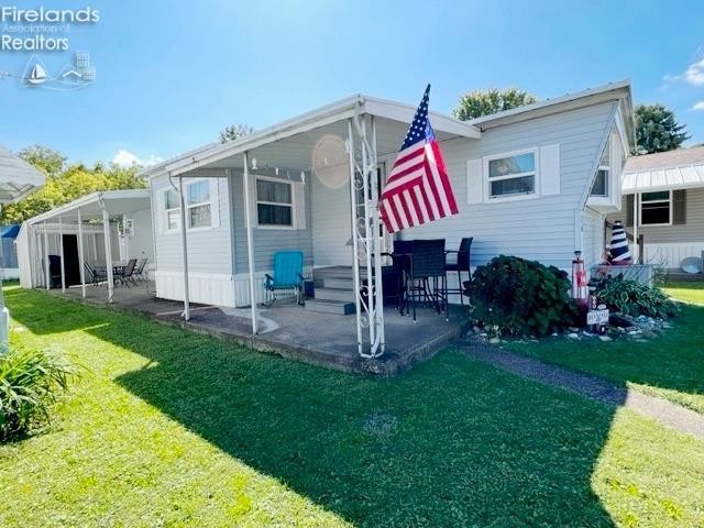 TOTALLY GUTTED and Beautifully REMODELED seasonal mobile in 2018 - Beach Home for sale in Port Clinton, Ohio on Beachhouse.com