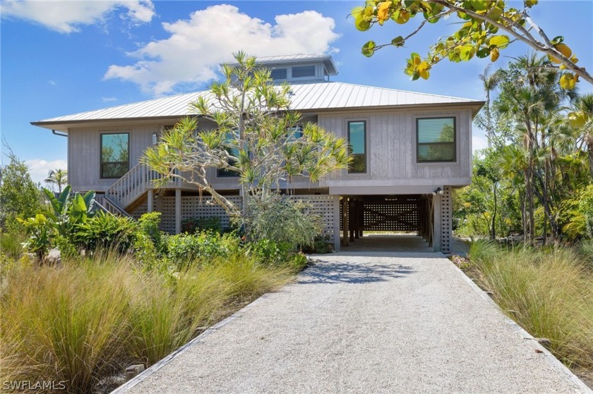 Nestled in the heart of beautiful Sanibel Island, this stunning - Beach Home for sale in Sanibel, Florida on Beachhouse.com