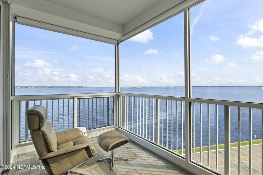 Discover wonderful waterfront living at its finest in this - Beach Condo for sale in Jacksonville, Florida on Beachhouse.com