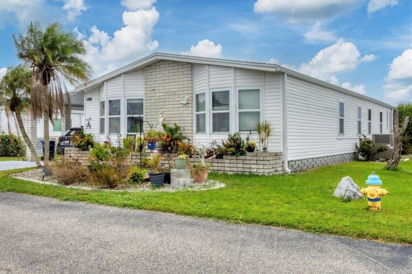 Rare 3 bedroom, 2 bathroom split floor plan home premium lake - Beach Home for sale in North Port, Florida on Beachhouse.com