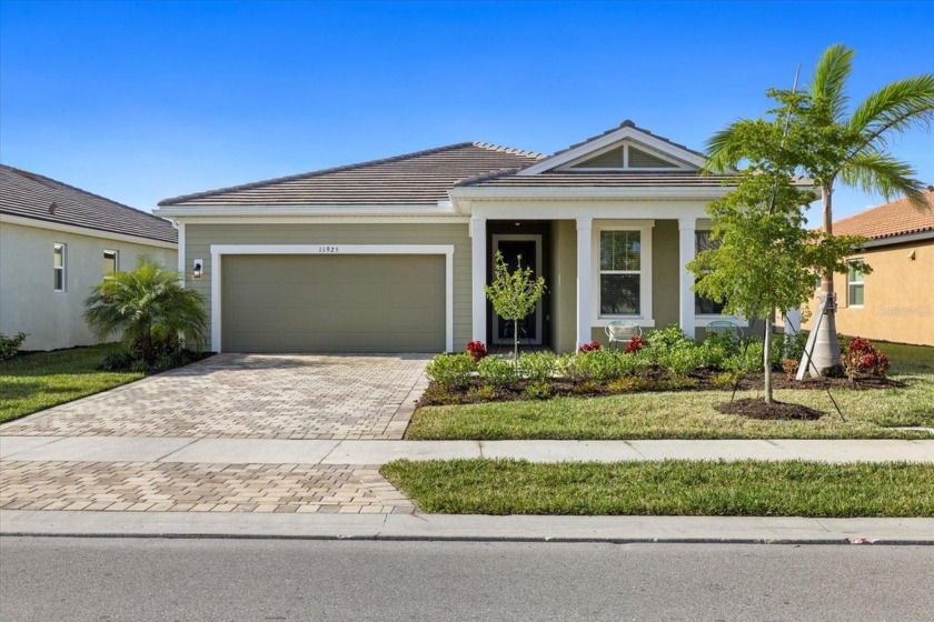 Indulge in RESORT-STYLE LIVING with this meticulously maintained - Beach Home for sale in Venice, Florida on Beachhouse.com