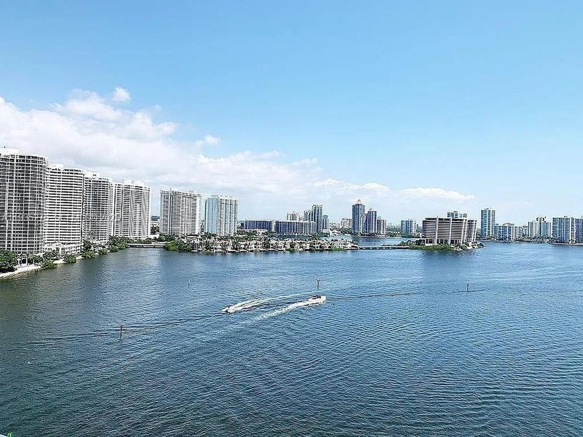 Welcome to your dream waterfront condo at 301 174th St #1818 in - Beach Condo for sale in Sunny Isles Beach, Florida on Beachhouse.com