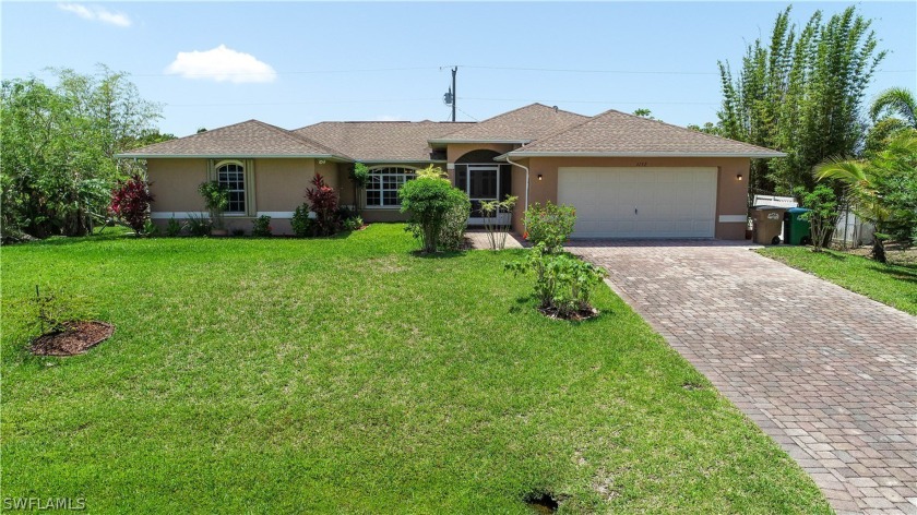 Big house for a large family, 3 beds, plus huge Den, 2 bathrooms - Beach Home for sale in Cape Coral, Florida on Beachhouse.com