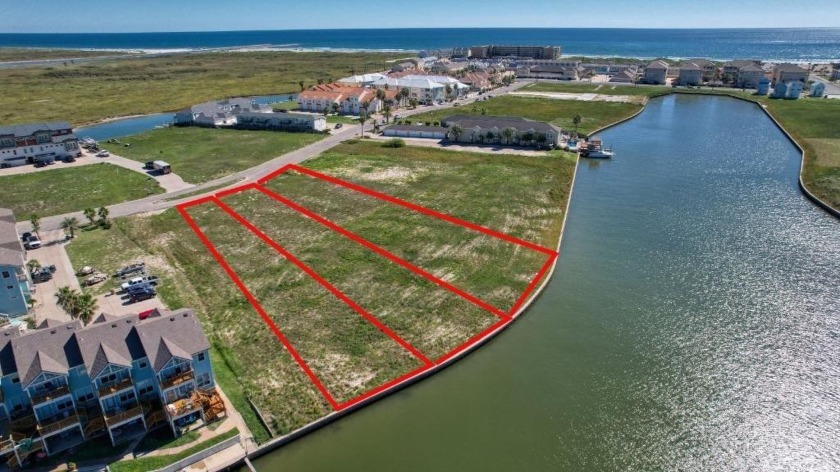 This waterfront property consists of 3 lots that are zoned for - Beach Lot for sale in Corpus Christi, Texas on Beachhouse.com