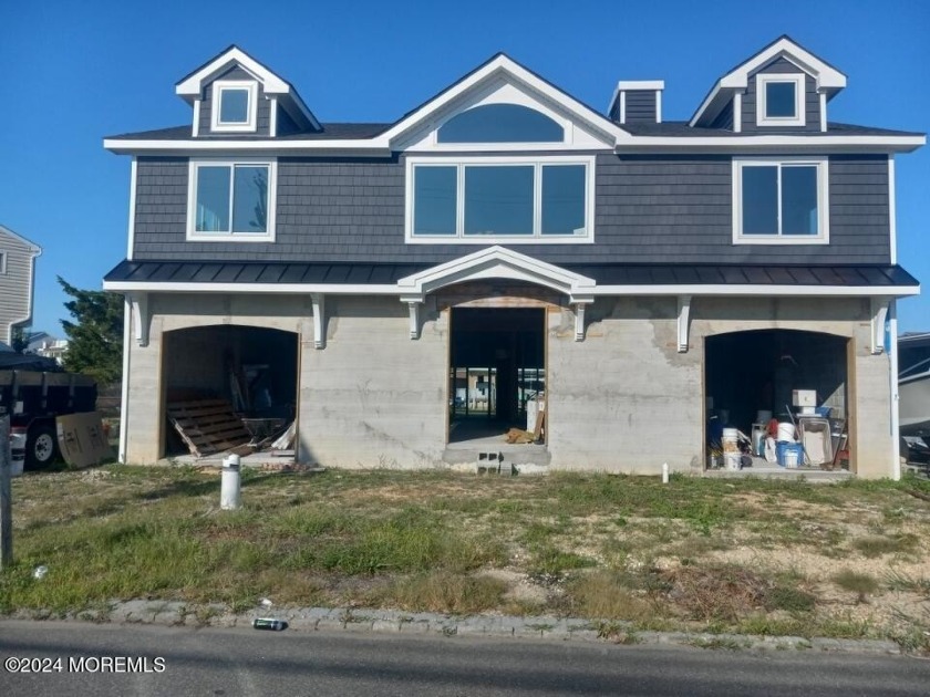 Bring your cash buyer/builder to finish off this great - Beach Home for sale in Toms River, New Jersey on Beachhouse.com