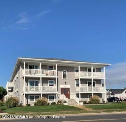 Oceanfront Condo!  Seize the opportunity to secure your - Beach Condo for sale in Avon By The Sea, New Jersey on Beachhouse.com